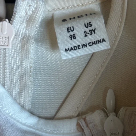 Little Girls 👗 Dress Bundles 2-3 Yrs - Picture 7 of 7